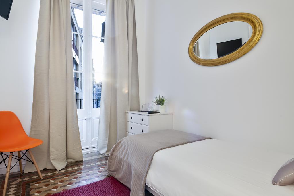 Plaza Catalunya Guest House Barcelone Chambre photo